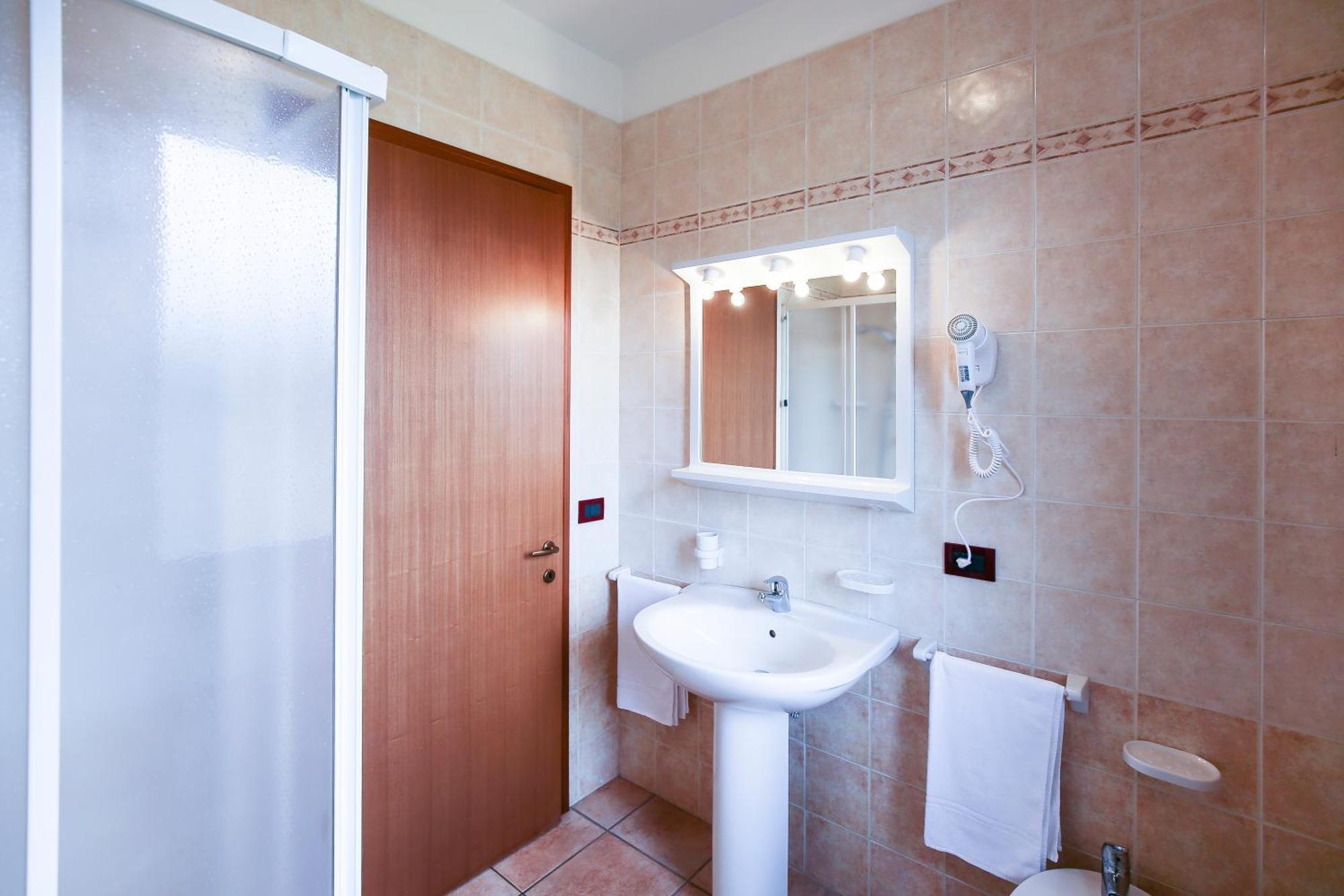 קאורלה Altanea Apartments Con Piscina מראה חיצוני תמונה