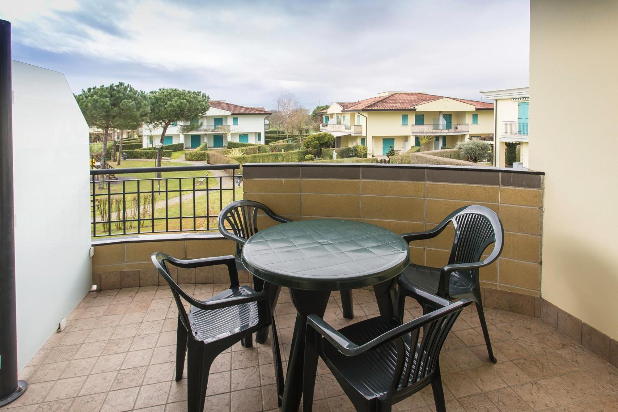 קאורלה Altanea Apartments Con Piscina מראה חיצוני תמונה